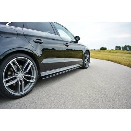 Накладки сплиттеры на пороги на Audi S3 8V рестайл